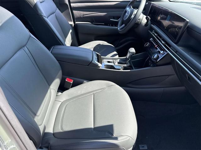 new 2025 Hyundai SANTA CRUZ car, priced at $37,385