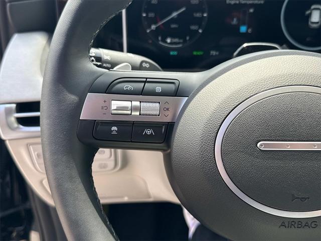 new 2025 Hyundai TUCSON Hybrid car, priced at $43,165