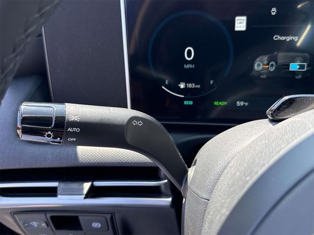 new 2025 Hyundai TUCSON Hybrid car, priced at $38,340
