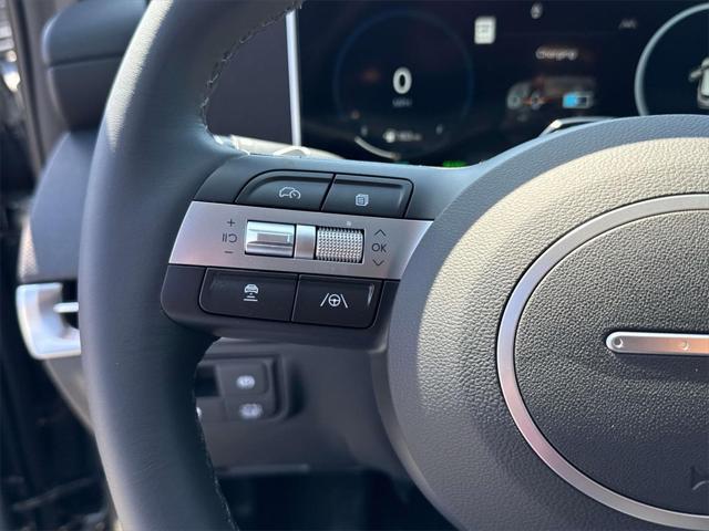 new 2025 Hyundai TUCSON Hybrid car, priced at $38,340