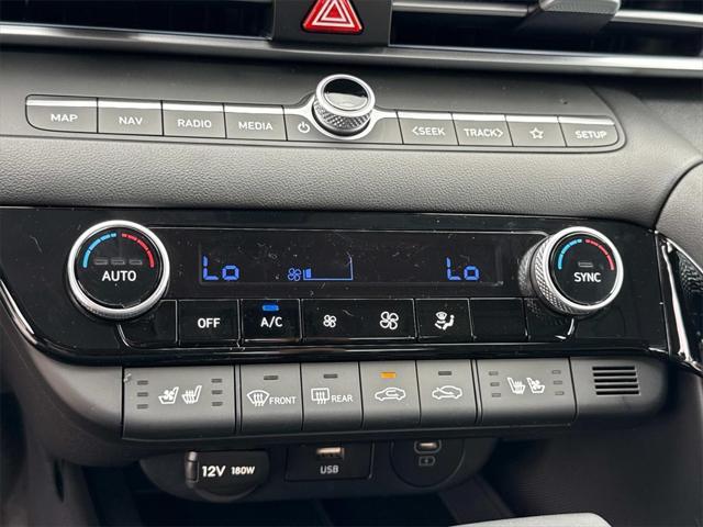 new 2025 Hyundai Elantra car, priced at $31,580