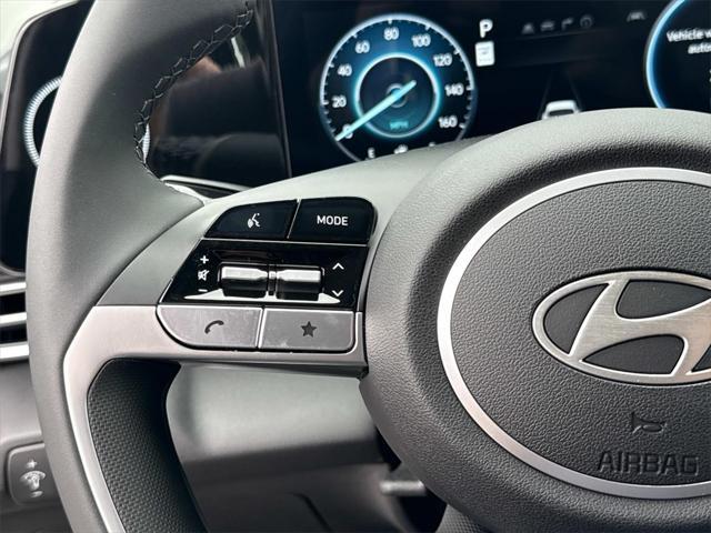 new 2025 Hyundai Elantra car, priced at $31,580