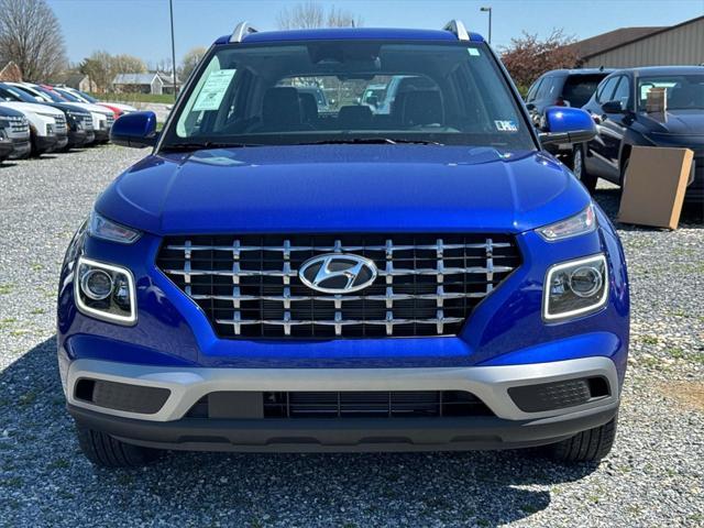 new 2025 Hyundai Venue car, priced at $25,415