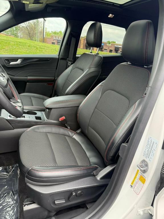 used 2024 Ford Escape car, priced at $27,250