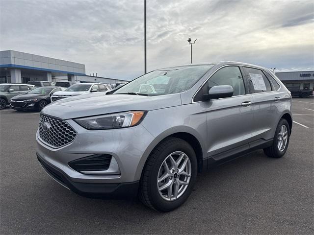 used 2024 Ford Edge car, priced at $29,975