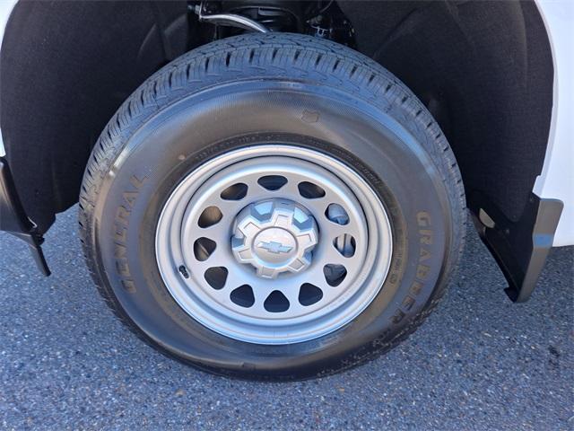 new 2026 Chevrolet Silverado 1500 car, priced at $39,140