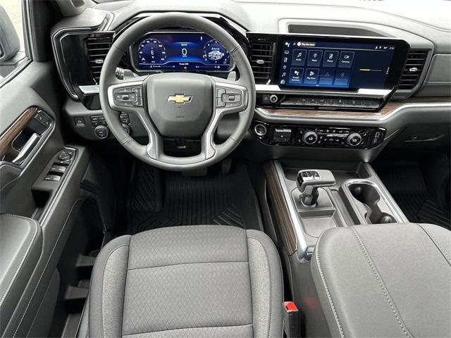 new 2025 Chevrolet Silverado 1500 car, priced at $62,005