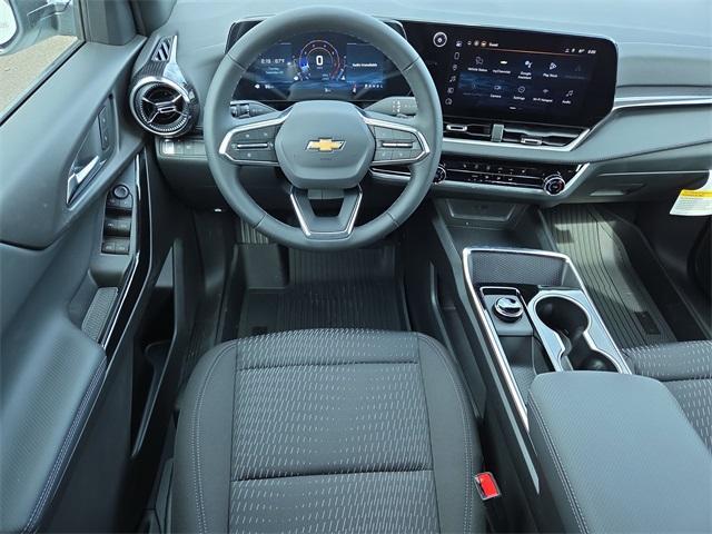 new 2026 Chevrolet Equinox car, priced at $29,905
