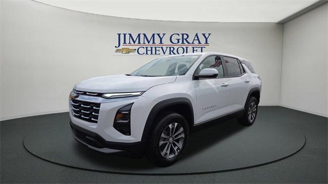 new 2026 Chevrolet Equinox car, priced at $29,905