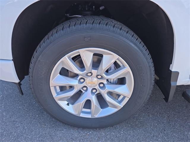 new 2026 Chevrolet Silverado 1500 car, priced at $40,060