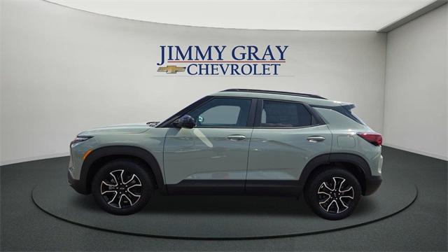 new 2026 Chevrolet TrailBlazer car, priced at $32,335