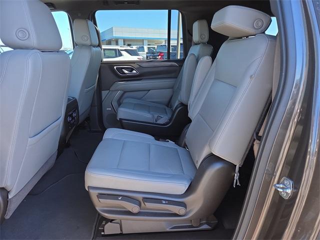 used 2021 Chevrolet Suburban car, priced at $33,000