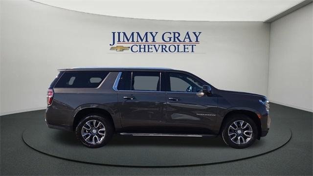used 2021 Chevrolet Suburban car, priced at $33,000