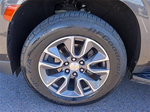 used 2021 Chevrolet Suburban car, priced at $33,000