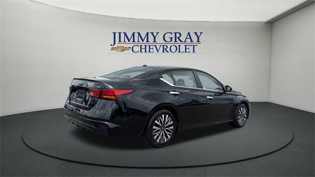 used 2023 Nissan Altima car, priced at $20,500
