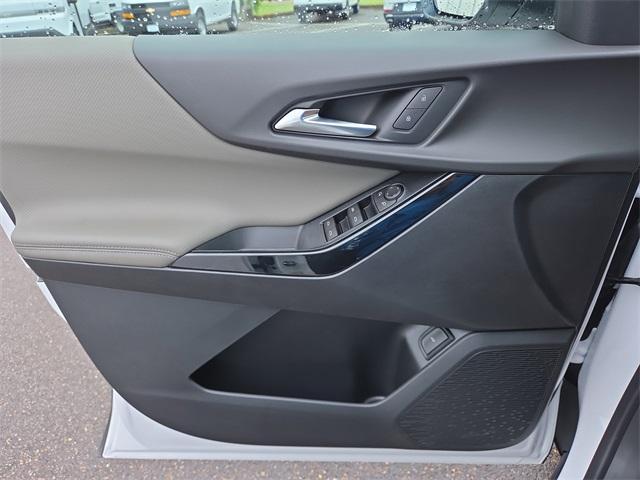 new 2026 Chevrolet Equinox car, priced at $33,323