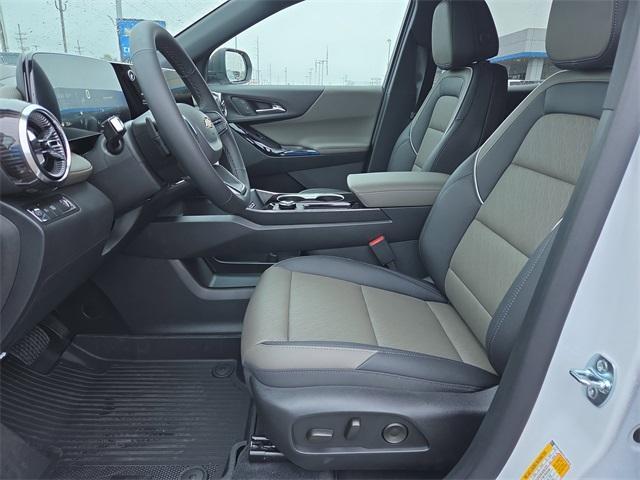 new 2026 Chevrolet Equinox car, priced at $33,323