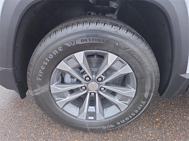 new 2026 Chevrolet Equinox car, priced at $33,323