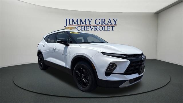 used 2023 Chevrolet Blazer car, priced at $25,550