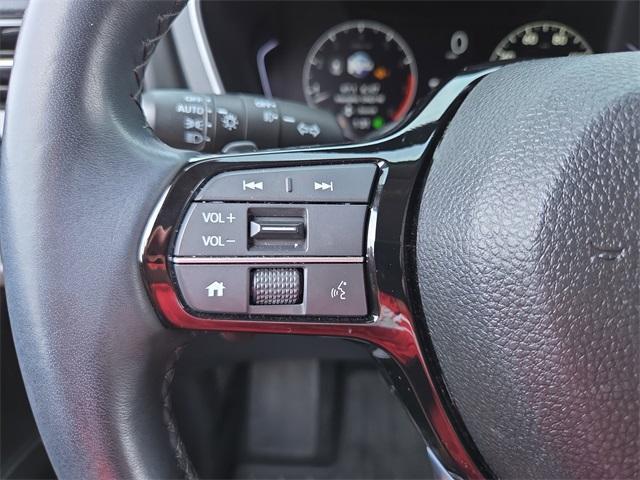 used 2025 Honda Pilot car, priced at $41,950