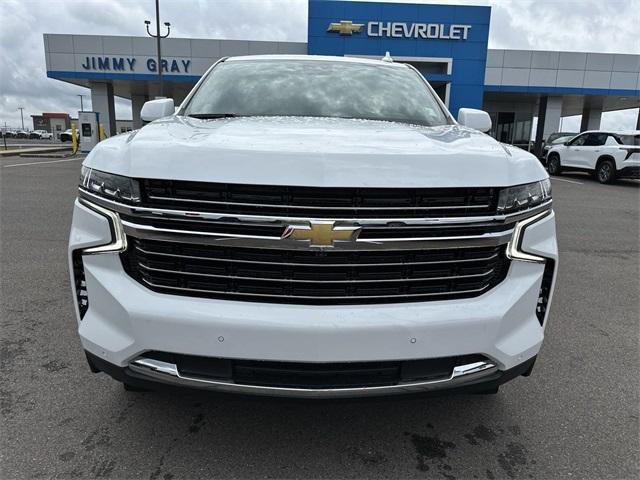 new 2024 Chevrolet Suburban car, priced at $75,375