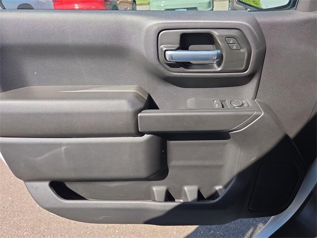 new 2026 Chevrolet Silverado 1500 car, priced at $39,140