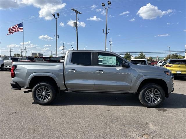 new 2024 Chevrolet Colorado car, priced at $40,200