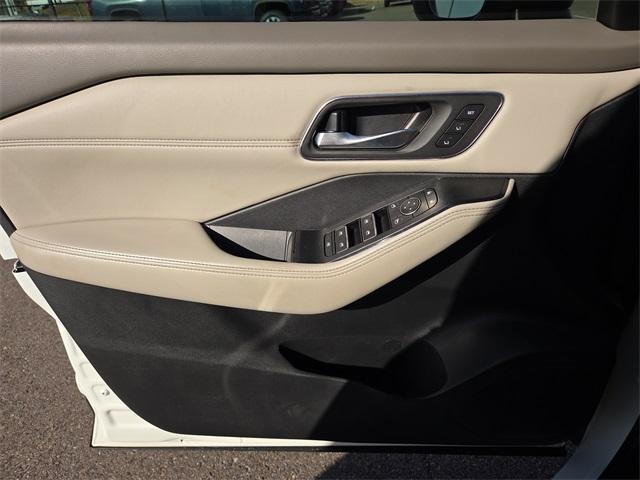 used 2021 Nissan Rogue car, priced at $19,975