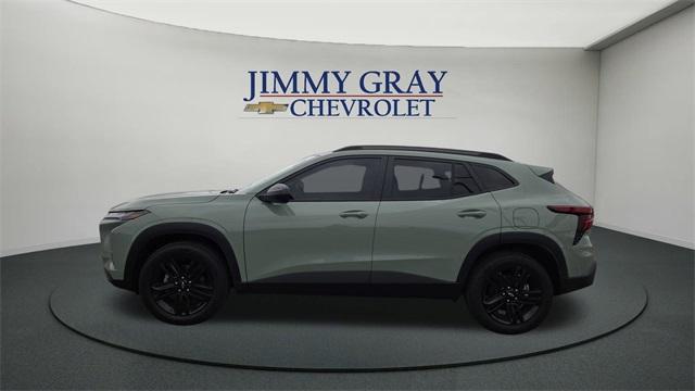 used 2025 Chevrolet Trax car, priced at $25,250