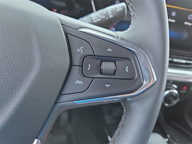 used 2025 Chevrolet Trax car, priced at $25,250