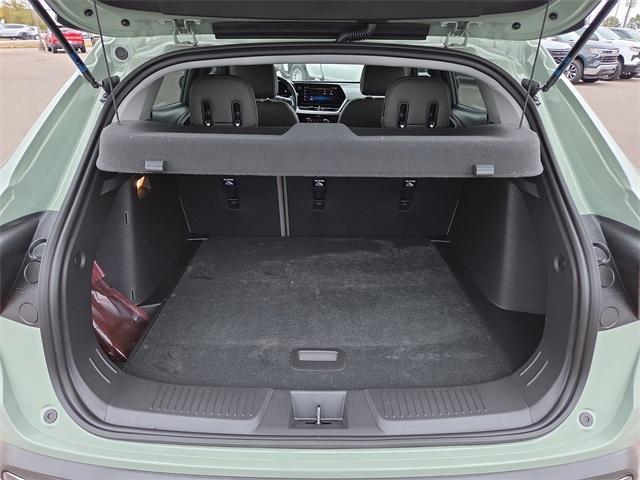 used 2025 Chevrolet Trax car, priced at $25,250