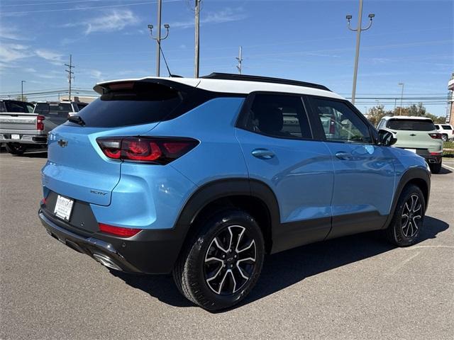 new 2025 Chevrolet TrailBlazer car, priced at $30,155