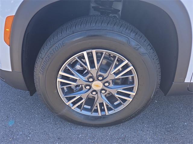 new 2026 Chevrolet Traverse car, priced at $42,956