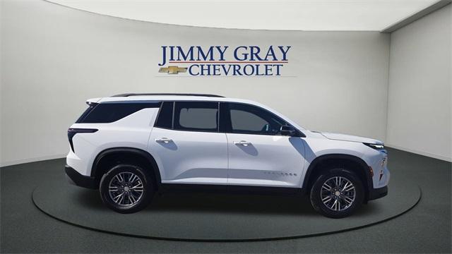 new 2026 Chevrolet Traverse car, priced at $42,956
