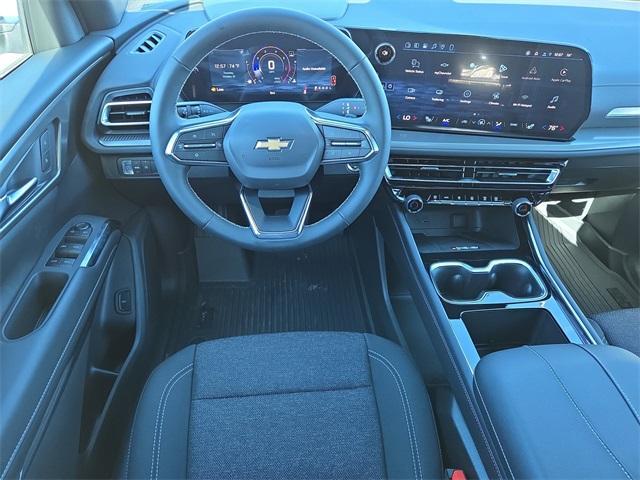 new 2026 Chevrolet Traverse car, priced at $42,956