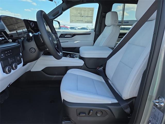 new 2025 Chevrolet Tahoe car, priced at $73,975