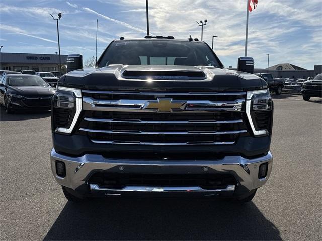 new 2025 Chevrolet Silverado 2500 car, priced at $72,205