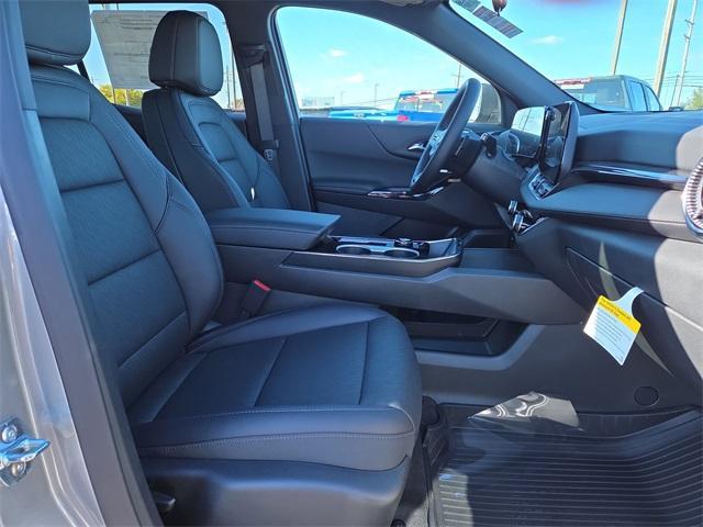 new 2026 Chevrolet Equinox car, priced at $36,396