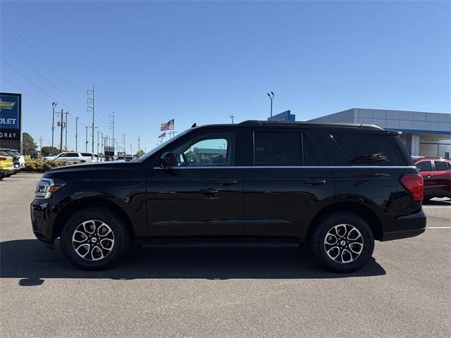 used 2022 Ford Expedition car, priced at $42,500