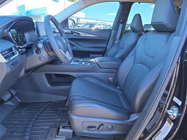 used 2025 INFINITI QX60 car, priced at $45,500