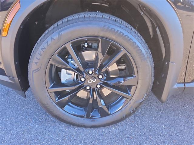 used 2025 INFINITI QX60 car, priced at $45,500