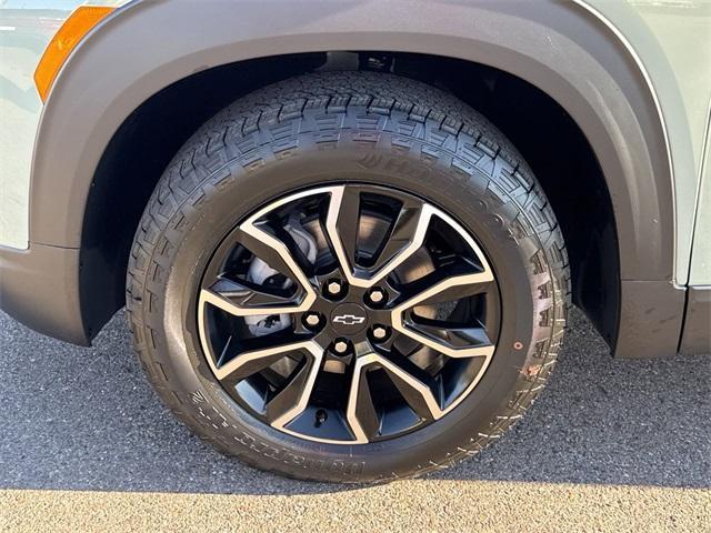 new 2025 Chevrolet TrailBlazer car, priced at $31,190