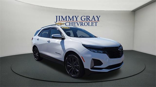 used 2024 Chevrolet Equinox car, priced at $24,900