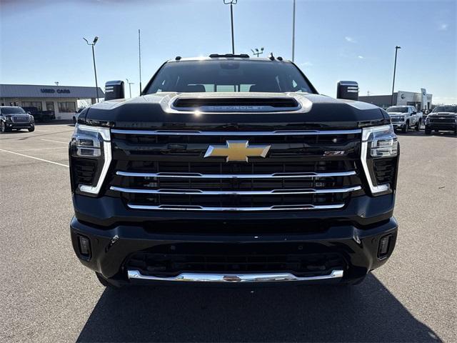 new 2025 Chevrolet Silverado 2500 car, priced at $72,502