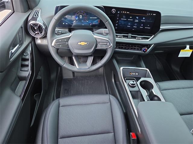 new 2026 Chevrolet Equinox car, priced at $31,879