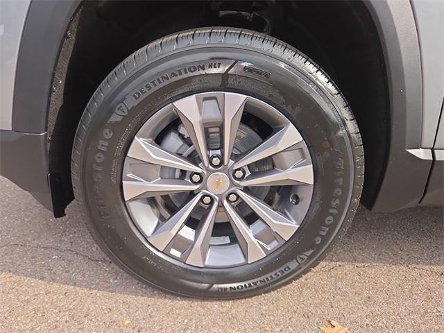 new 2026 Chevrolet Equinox car, priced at $31,879