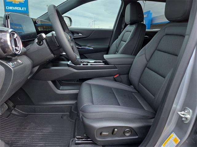 new 2026 Chevrolet Equinox car, priced at $31,879