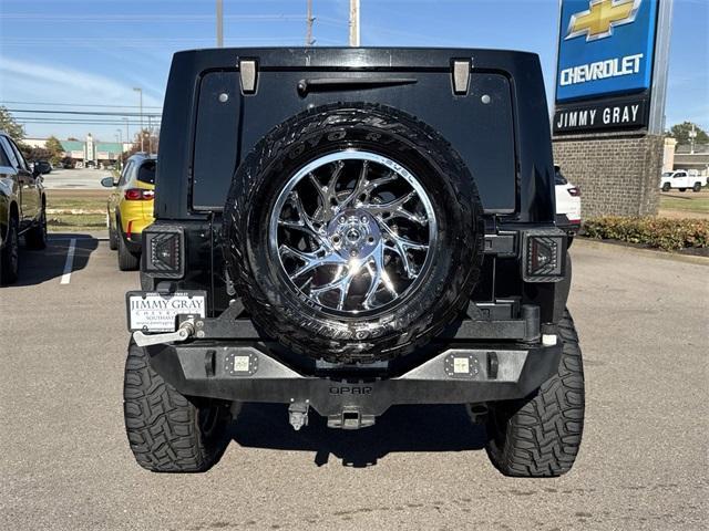 used 2014 Jeep Wrangler Unlimited car, priced at $21,900