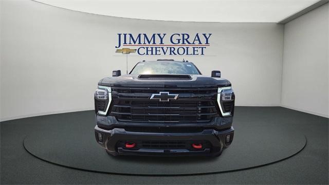 new 2025 Chevrolet Silverado 2500 car, priced at $65,034