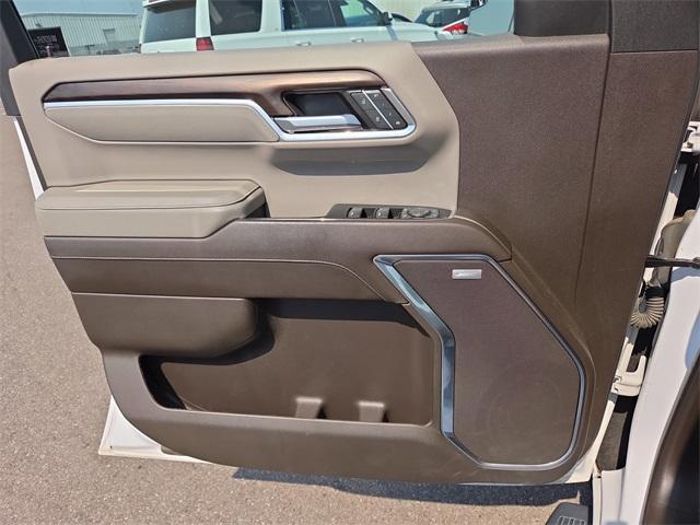 used 2023 GMC Sierra 1500 car, priced at $43,000